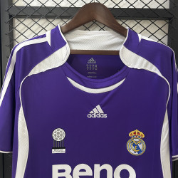 camisa Retro Real Madrid 06/07