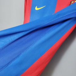 camisa Retro Barcelona 06/07 manga longa