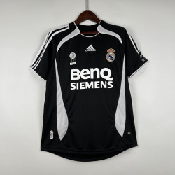 camisa Retro Real Madrid 06/07