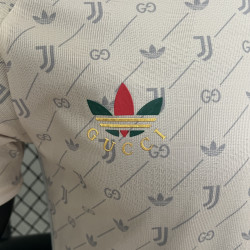 Player Juventus co-branded 25-26