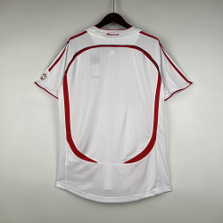 Retro AC Milan 06/07 Away