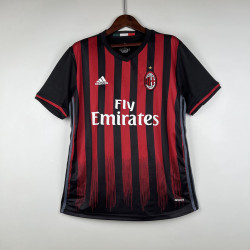 Retro AC Milan 16/17 Home