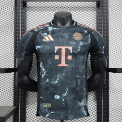 24/25 Player Bayern Munich Away