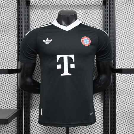 24/25 Player Bayern Munich Black Goalkeeper