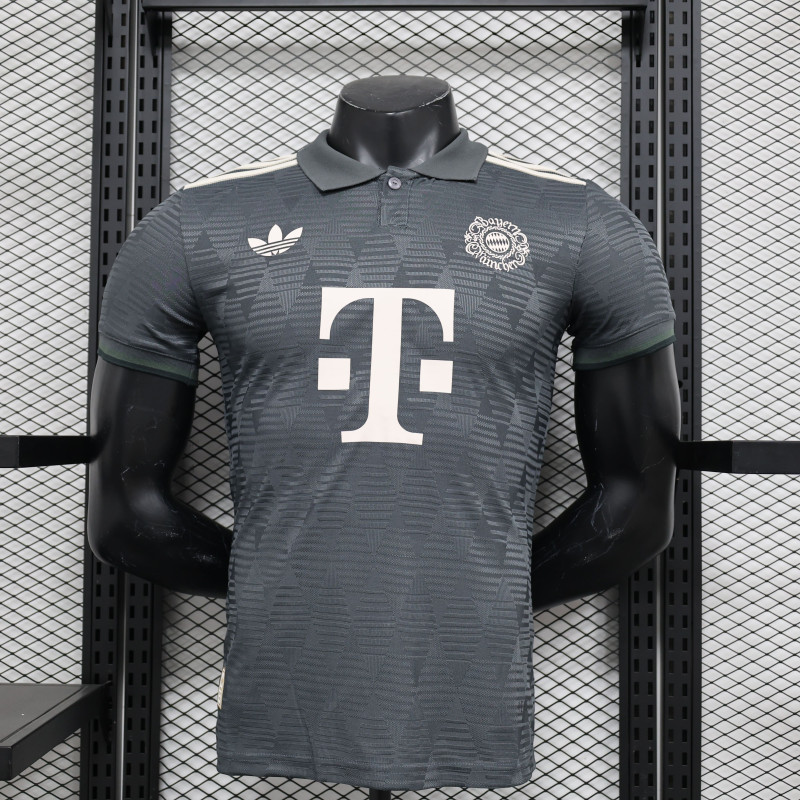 24/25 Player Bayern Munich Special