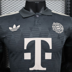 24/25 Player Bayern Munich Special