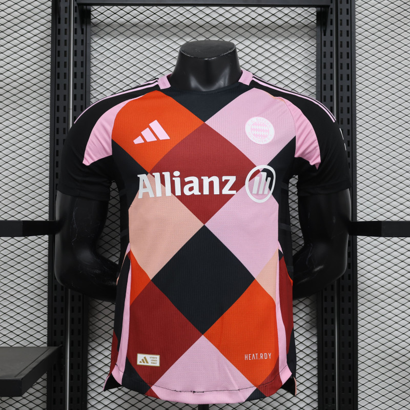 24/25 Player Bayern Munich Special Edition