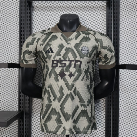 25/26 Player Bayern Munich Special Edition