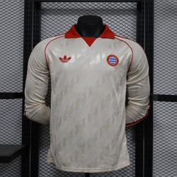 24/25 Player Long Sleeve Retro Bayern Munich