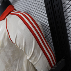 24/25 Player Long Sleeve Retro Bayern Munich