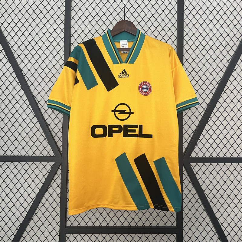 Retro Bayern Munich 93/95 Away